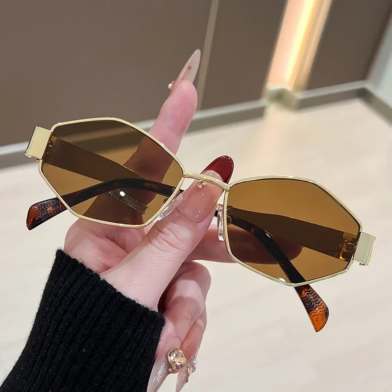 Designer Sunglasses - Occhiali da sole da donna con
