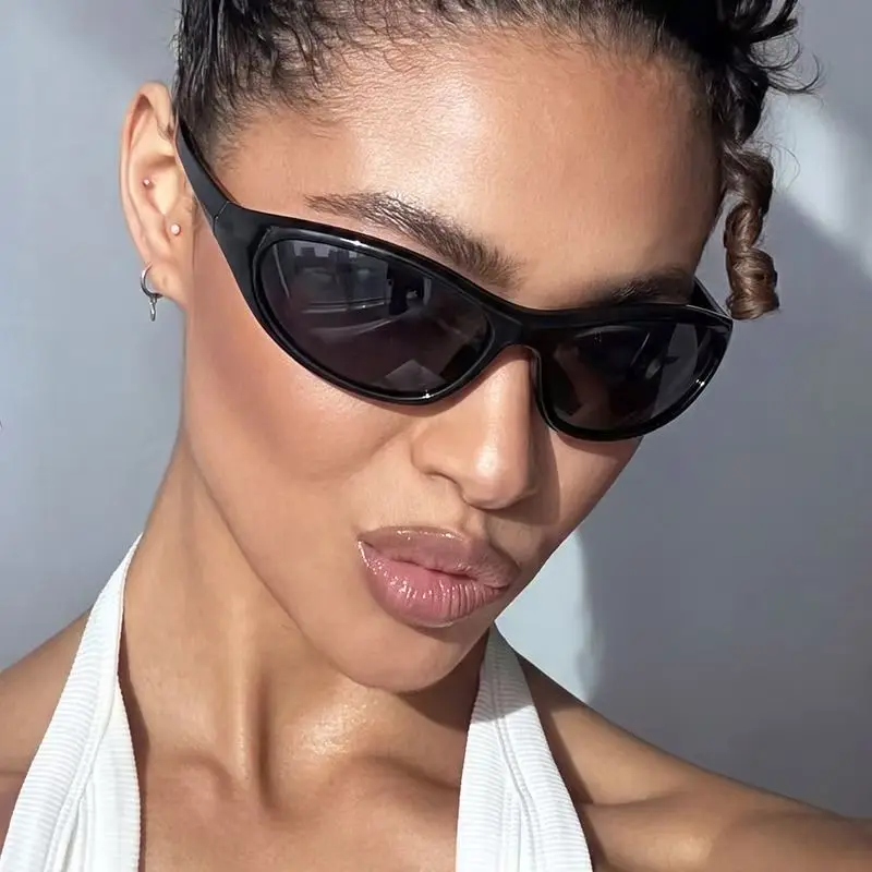 Occhiali da sole sportivi in s - Designer Sunglasses recensione e prezzo