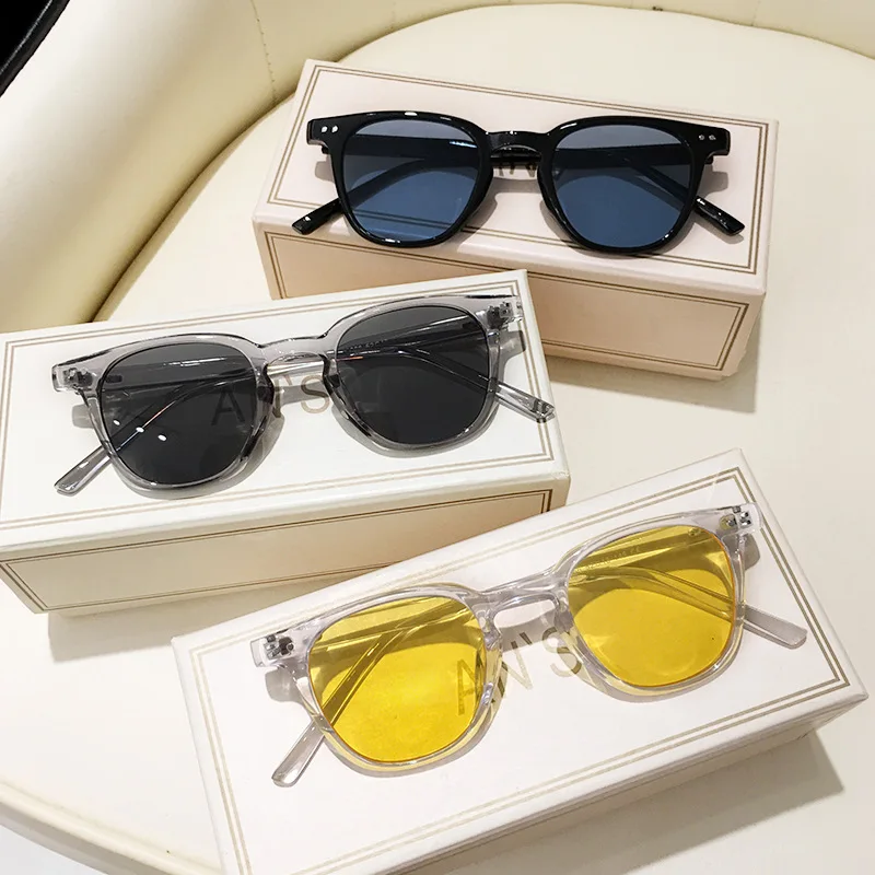 Occhiali da sole vintage, quad - Designer Sunglasses recensione e prezzo